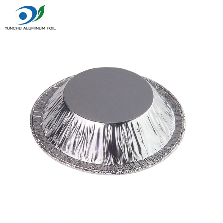 Ümmargune hapukassalus hõbedase alumiiniumfooliumi toidumahuti