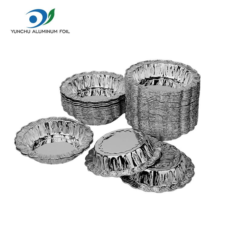 Pits -ümmargune küpsetuskook hõbeda alumiiniumfooliumi anumad