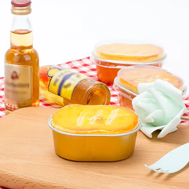 Ovaalsed heledaseinalised alumiiniumfooliumist anumad