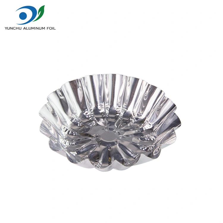 Ümar muna hapukas mänguasi küpsetamine hõbedase alumiiniumfooliumi toidumahuti