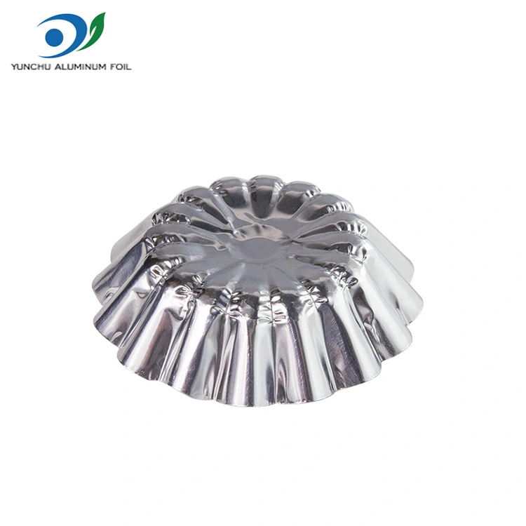 Ümar muna hapukas mänguasi küpsetamine hõbedase alumiiniumfooliumi toidumahuti