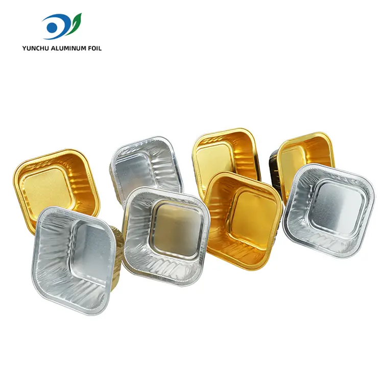 Ruudukite küpsetuskoogid sile seina alumiiniumfooliumi anumad